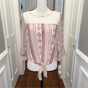NWT Takara 3/4 sleeve front & back white lace, boho aztec design w/ front tie